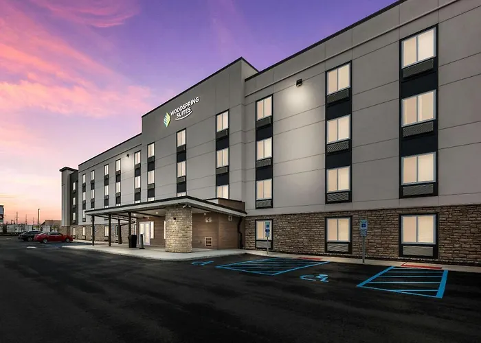 Woodspring Suites Linden